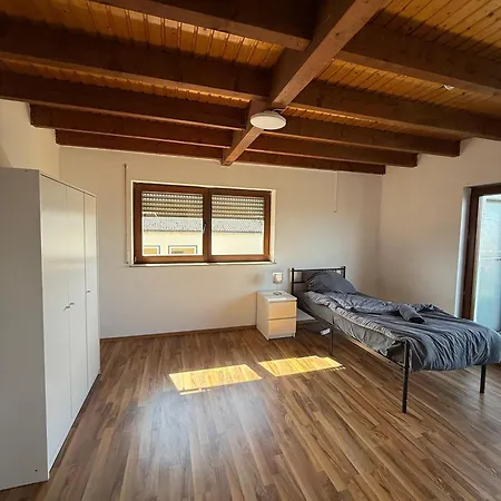 Heu1- Spacious With Terrace In Apartment *